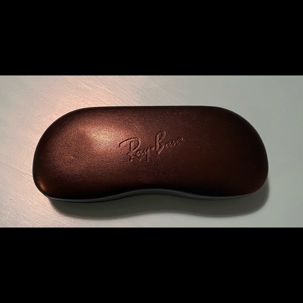 Ray-Ban Clamshell Eyewear Case Size Medium